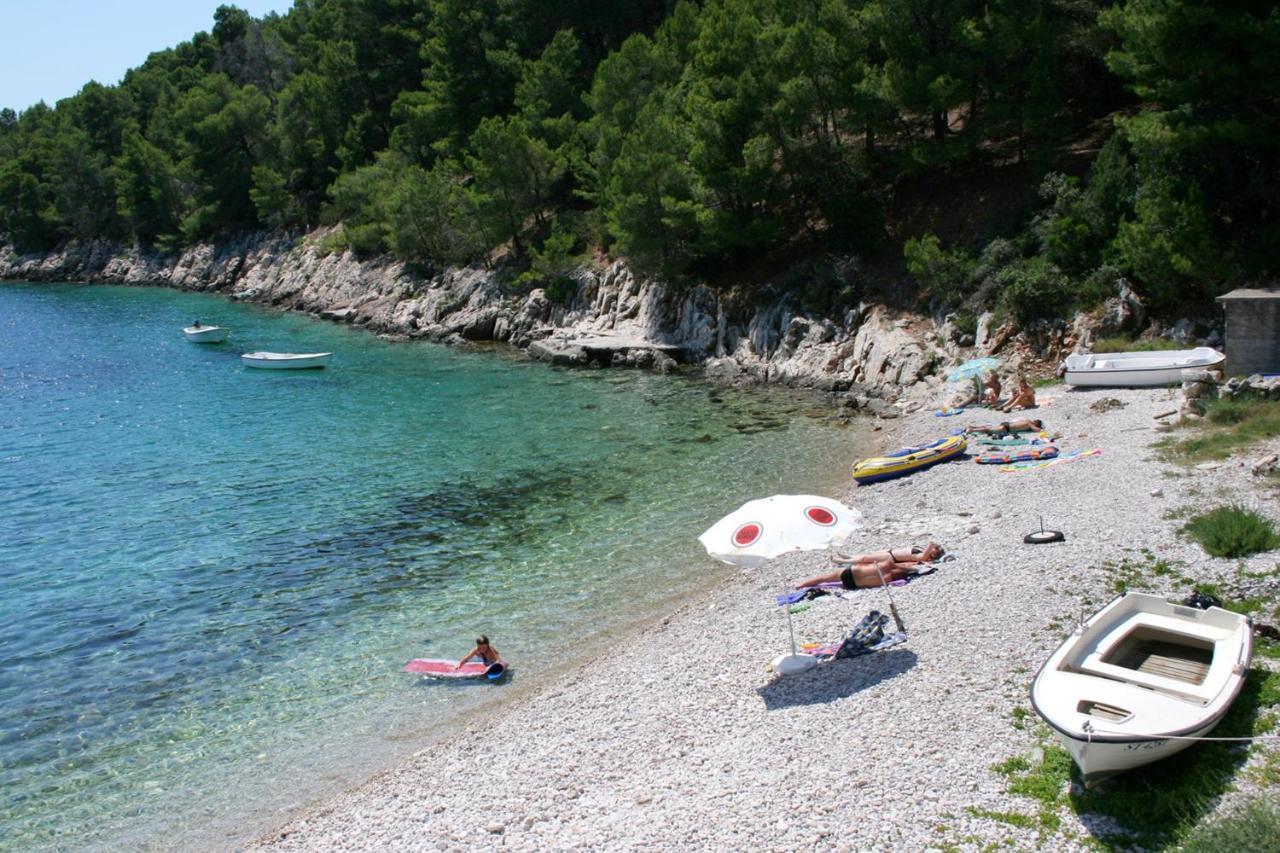 Seaside Secluded Apartments Cove Skozanje, Hvar - 5713 Gdinj Exterior photo