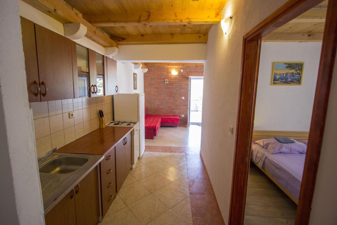 Seaside Secluded Apartments Cove Skozanje, Hvar - 5713 Gdinj Exterior photo
